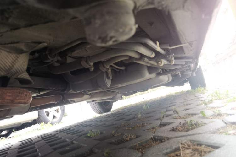 Used Mercedes-Benz Vito 2010 2.5L Elite Edition Chassis Front Left