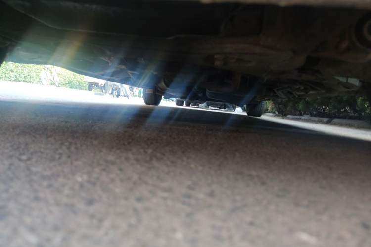 Used Mercedes-Benz Vito 2010 2.5L Elite Edition Chassis Front