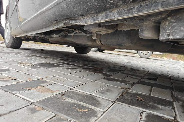 Used Mercedes-Benz Vito 2010 2.5L Business Edition Chassis Rear Left