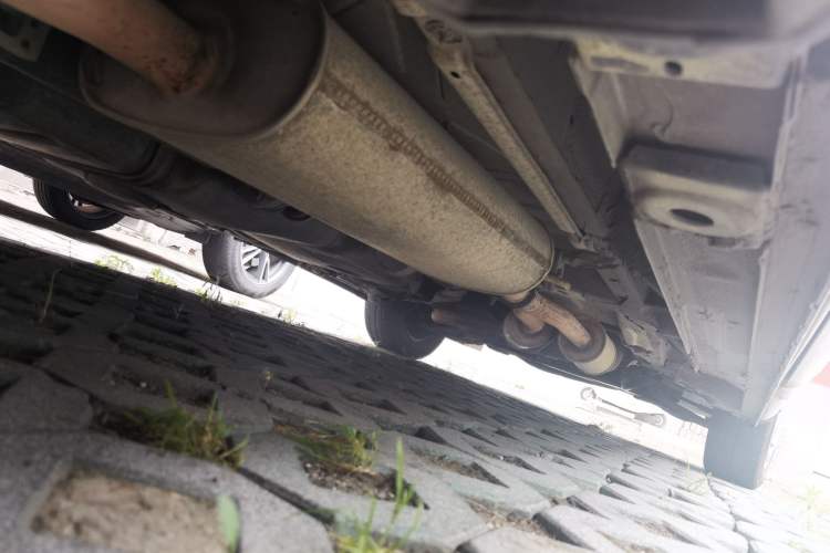 Used Mercedes-Benz Vito 2010 2.5L Elite Edition Chassis Rear Right