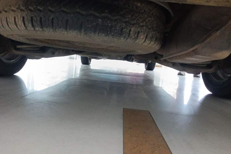 Used Mercedes-Benz Vito 2010 2.5L Elite Edition Chassis Rear