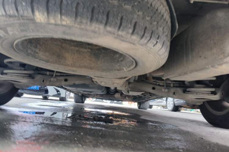 Used Mercedes-Benz Vito 2010 2.5L Elite Edition Chassis Rear