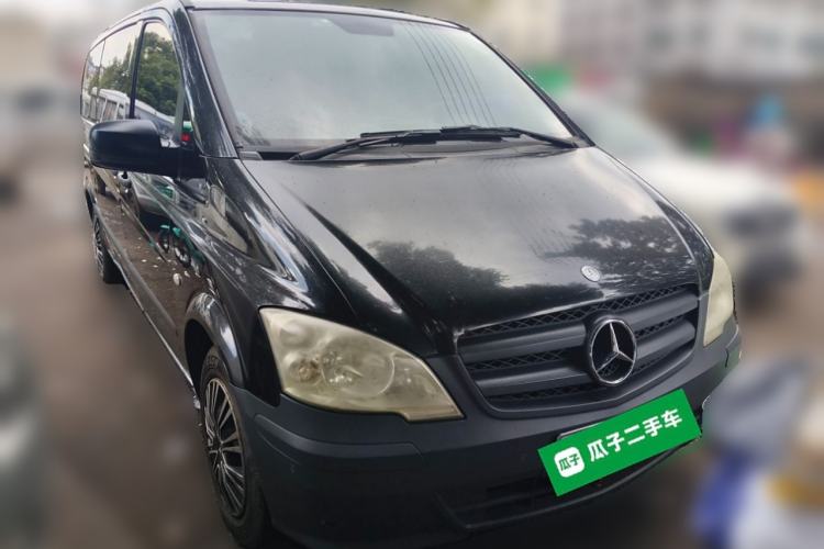 Used Mercedes-Benz Vito 2010 2.5L Elite Edition Front Right 45 Deg