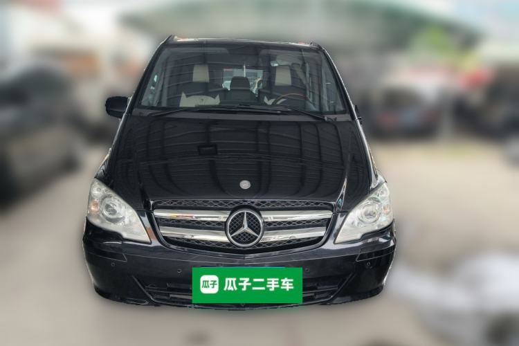 Used Mercedes-Benz Vito 2010 2.5L Elite Edition Front