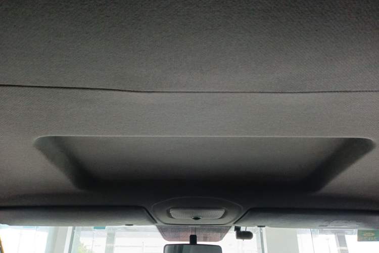 Used Mercedes-Benz Vito 2010 2.5L Elite Edition Headliner
