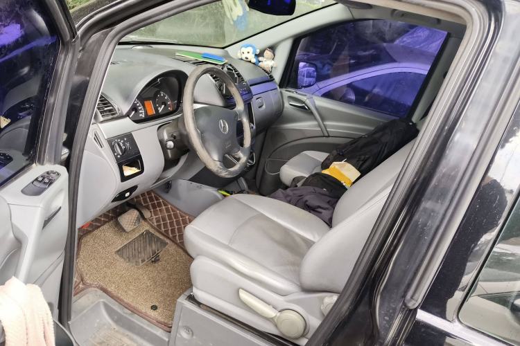 Used Mercedes-Benz Vito 2010 2.5L Elite Edition Left Front Seat