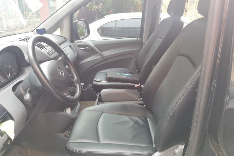 Used Mercedes-Benz Vito 2010 2.5L Elite Edition Left Front Seat