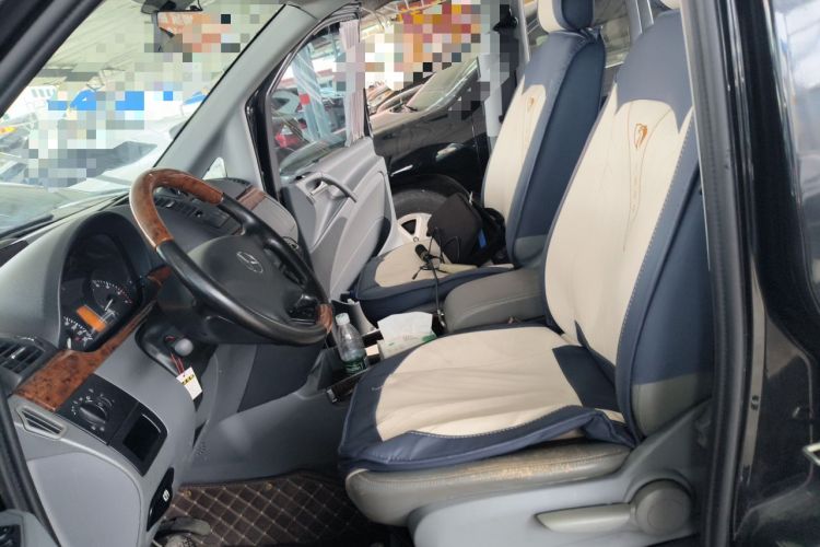 Used Mercedes-Benz Vito 2010 2.5L Elite Edition Left Front Seat