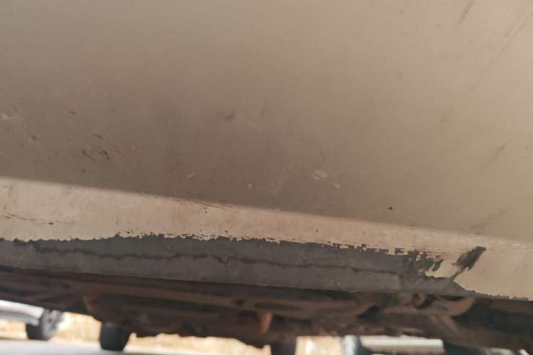 Used Mercedes-Benz Vito 2010 2.5L Elite Edition Chassis Front