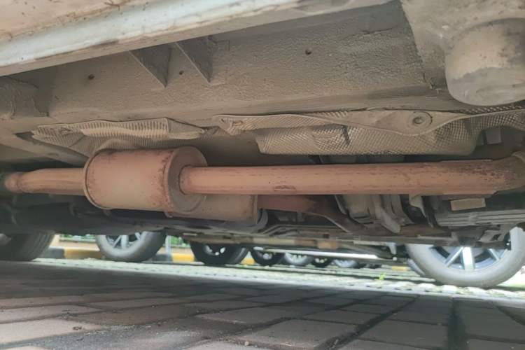 Used Mercedes-Benz Vito 2010 2.5L Elite Edition Chassis Front Right