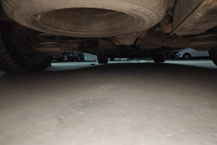 Used Mercedes-Benz Vito 2010 2.5L Elite Edition Chassis Rear