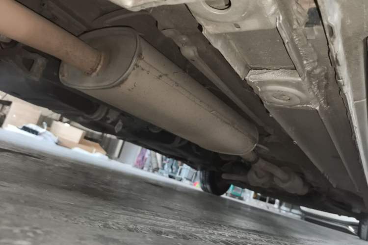 Used Mercedes-Benz Vito 2010 2.5L Elite Edition Chassis Rear Right
