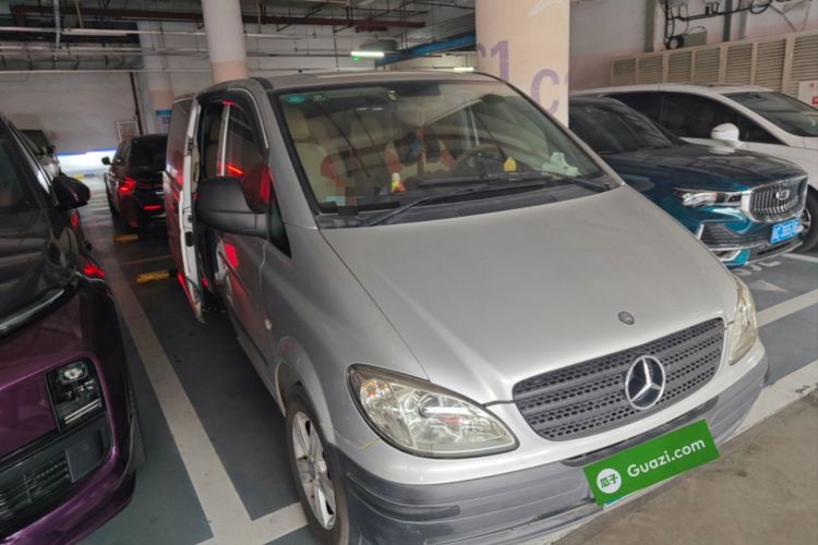 Used Mercedes-Benz Vito 2010 2.1T Diesel Elite Edition Front Right 45 Deg