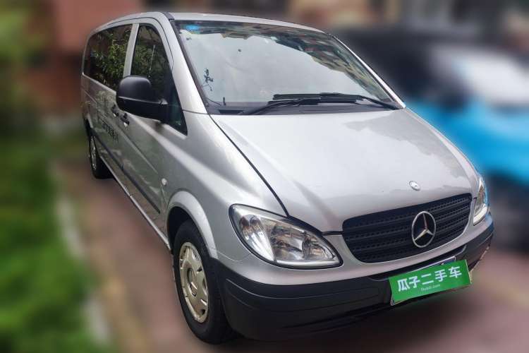 Used Mercedes-Benz Vito 2010 2.1T Diesel Elite Edition Front Right 45 Deg