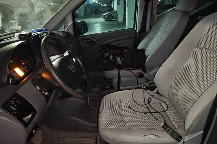 Used Mercedes-Benz Vito 2010 2.5L Elite Edition Left Front Seat