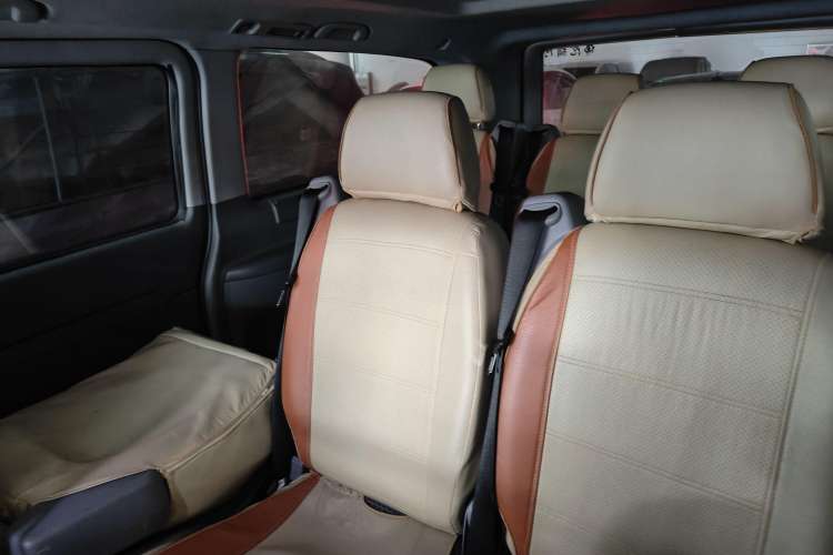 Used Mercedes-Benz Vito 2010 2.1T Diesel Elite Edition Left Rear Seat
