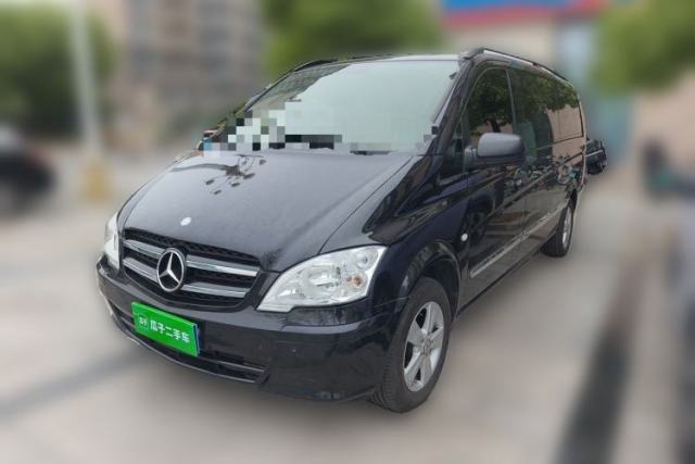 Used Mercedes-Benz Vito 2011 2.5L 7-seater executive version