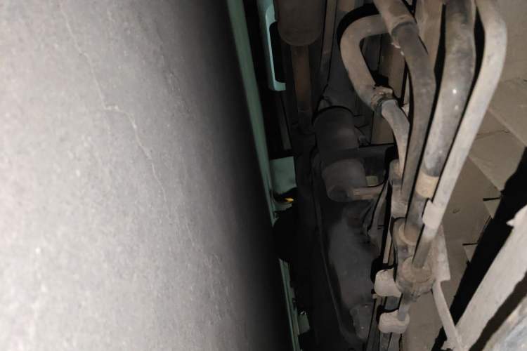 Used Mercedes-Benz Vito 2011 2.5L 7-seater executive version Chassis Front Left