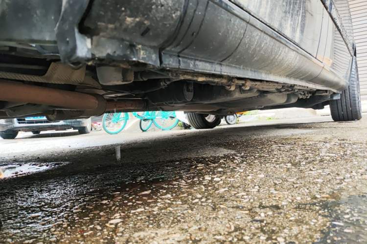 Used Mercedes-Benz Vito 2011 2.5L Elite Edition Chassis Front Left