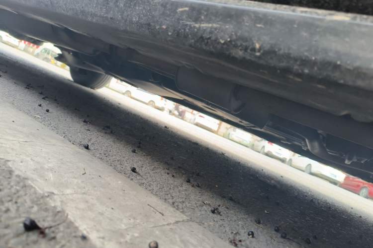 Used Mercedes-Benz Vito 2011 2.5L Elite Edition Chassis Front Right