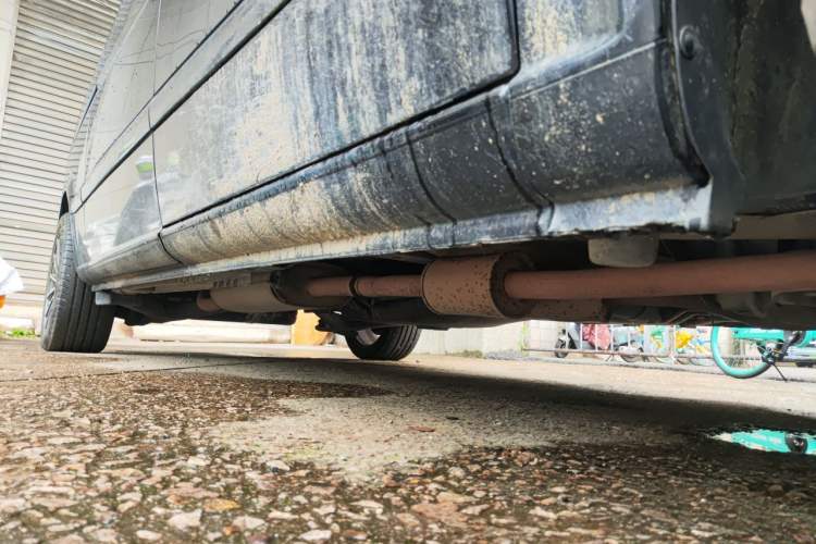 Used Mercedes-Benz Vito 2011 2.5L Elite Edition Chassis Front Right