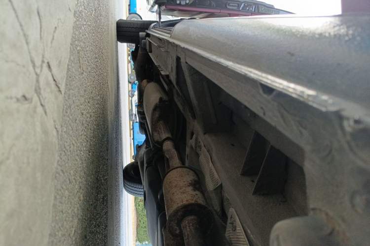 Used Mercedes-Benz Vito 2011 2.5L 7-seater executive version Chassis Front Right