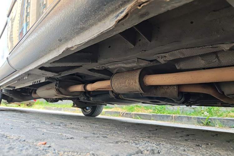 Used Mercedes-Benz Vito 2011 2.5L 7-seater executive version Chassis Front Right