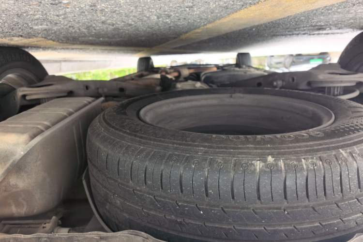 Used Mercedes-Benz Vito 2011 2.5L Elite Edition Chassis Rear