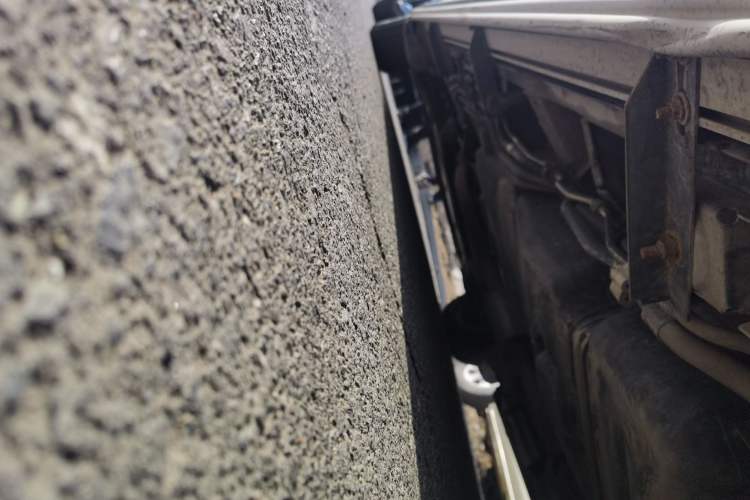 Used Mercedes-Benz Vito 2011 2.5L Elite Edition Chassis Rear Left