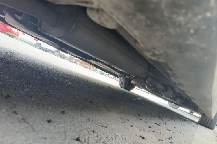 Used Mercedes-Benz Vito 2011 2.5L Elite Edition Chassis Rear Right