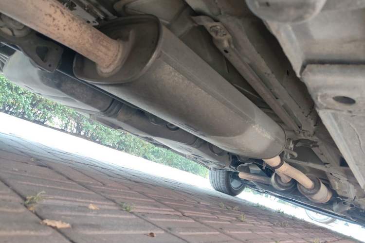 Used Mercedes-Benz Vito 2011 2.5L Elite Edition Chassis Rear Right