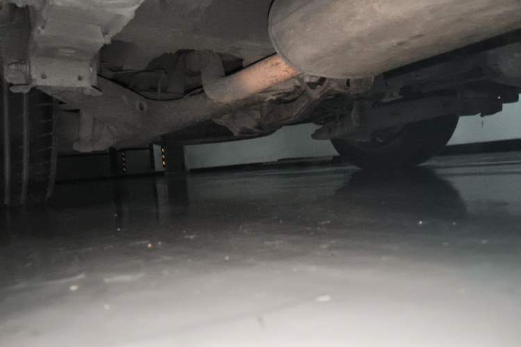 Used Mercedes-Benz Vito 2011 2.5L Elite Edition Chassis Rear Right