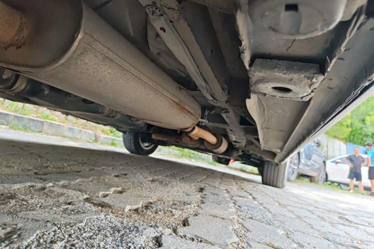 Used Mercedes-Benz Vito 2011 2.5L 7-seater executive version Chassis Rear Right