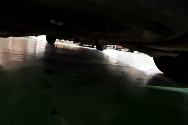 Used Mercedes-Benz Vito 2011 2.5L Elite Edition Chassis Rear