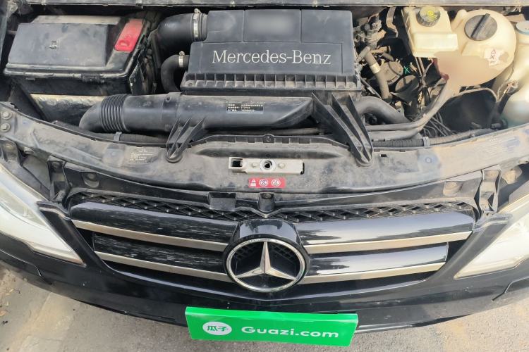Used Mercedes-Benz Vito 2011 2.5L Elite Edition Engine Bay