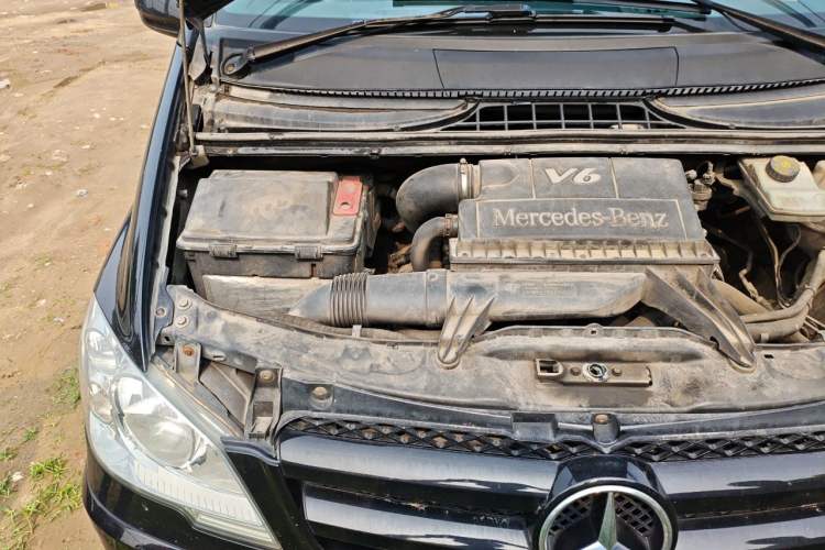 Used Mercedes-Benz Vito  Engine Bay Right