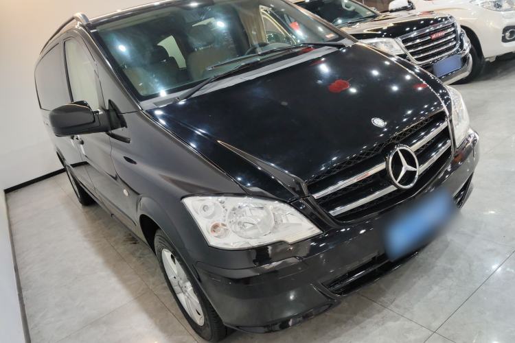 Used Mercedes-Benz Vito 2011 2.5L 7-seater executive version Exterior 1