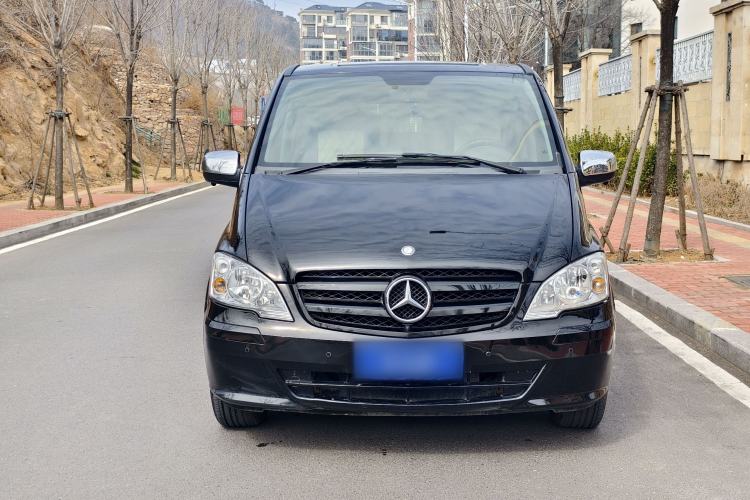 Used Mercedes-Benz Vito 2011 2.5L 7-seater executive version Exterior 2