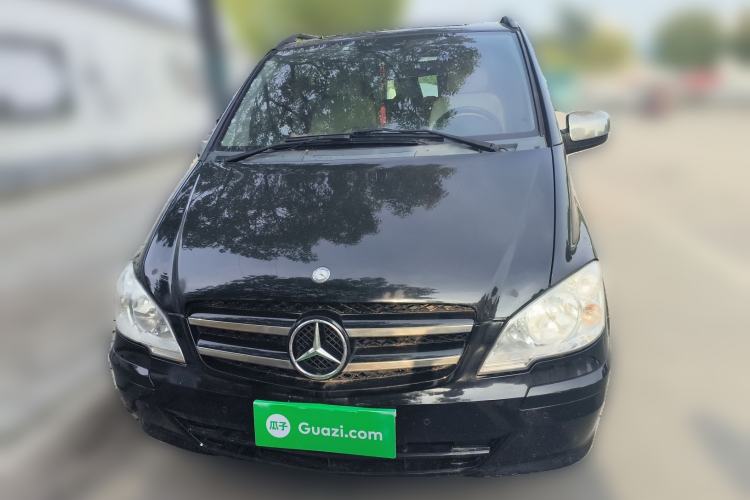 Used Mercedes-Benz Vito 2011 2.5L Elite Edition Front