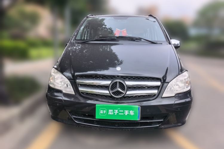 Used Mercedes-Benz Vito 2011 2.5L Elite Edition Front