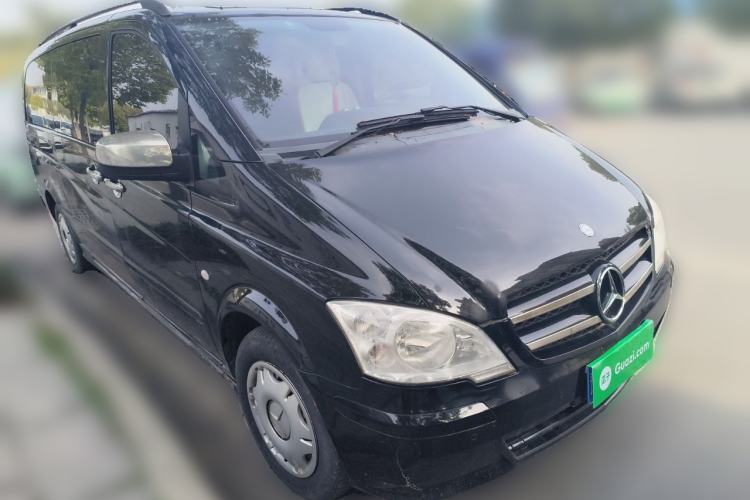 Used Mercedes-Benz Vito 2011 2.5L Elite Edition Front Right 45 Deg