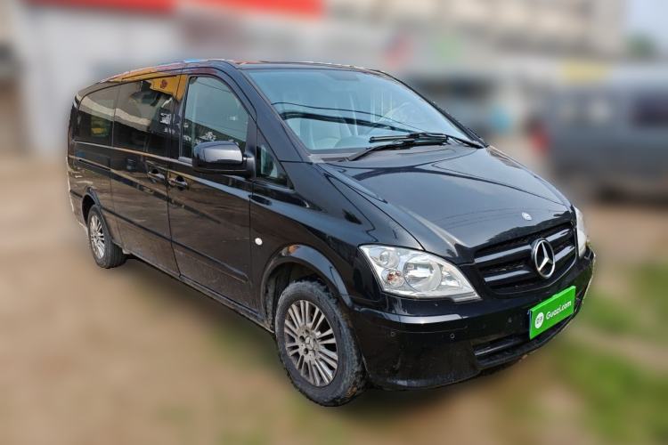 Used Mercedes-Benz Vito  Front Right 45 Deg