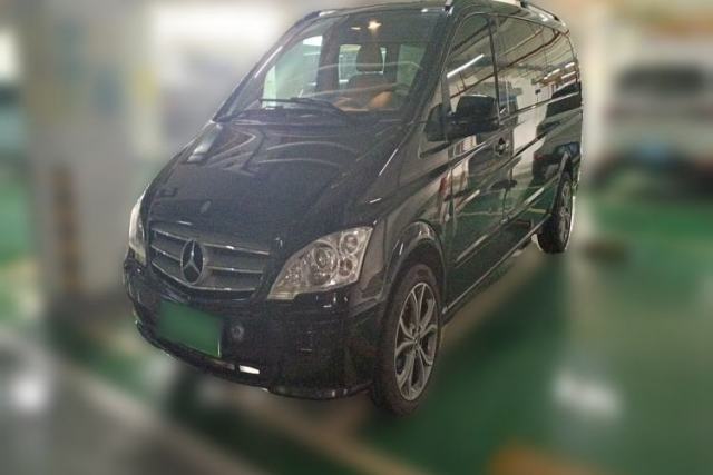 Used Mercedes-Benz Vito 2011 2.5L 7-seater executive version