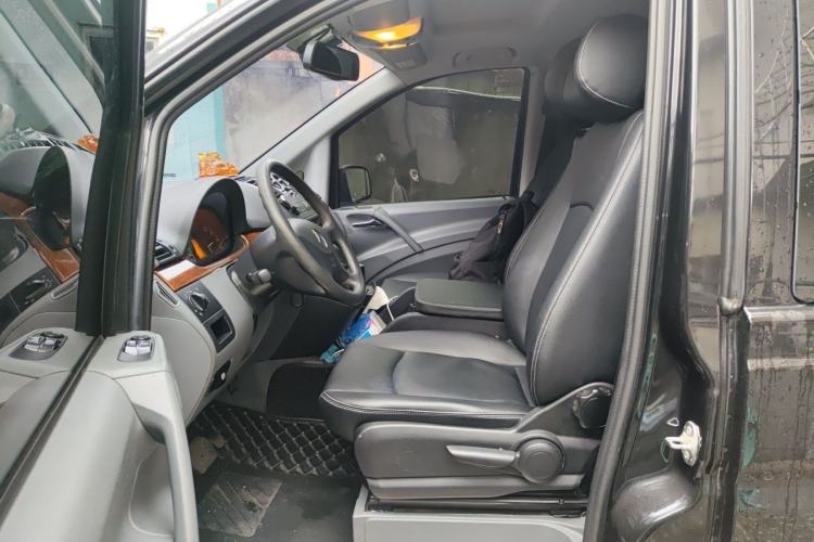 Used Mercedes-Benz Vito 2011 2.5L Elite Edition Left Front Seat