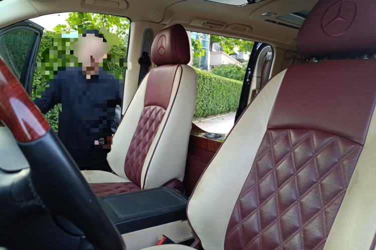 Used Mercedes-Benz Vito 2011 2.5L 7-seater executive version Left Front Seat