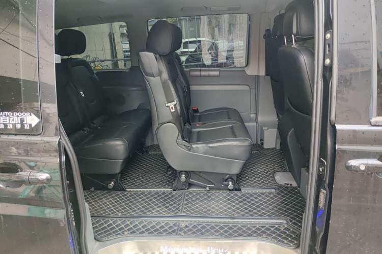 Used Mercedes-Benz Vito 2011 2.5L Elite Edition Left Rear Seat