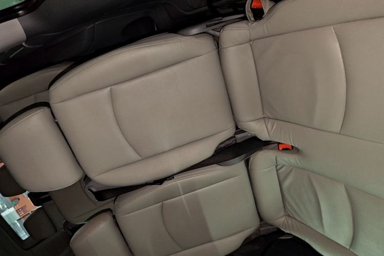 Used Mercedes-Benz Vito 2011 2.5L Elite Edition Left Rear Seat