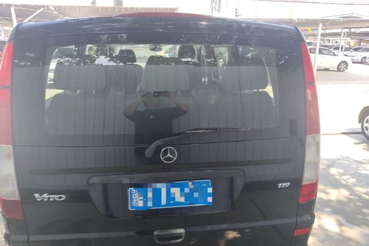 Used Mercedes-Benz Vito 2011 2.5L Elite Edition Rear