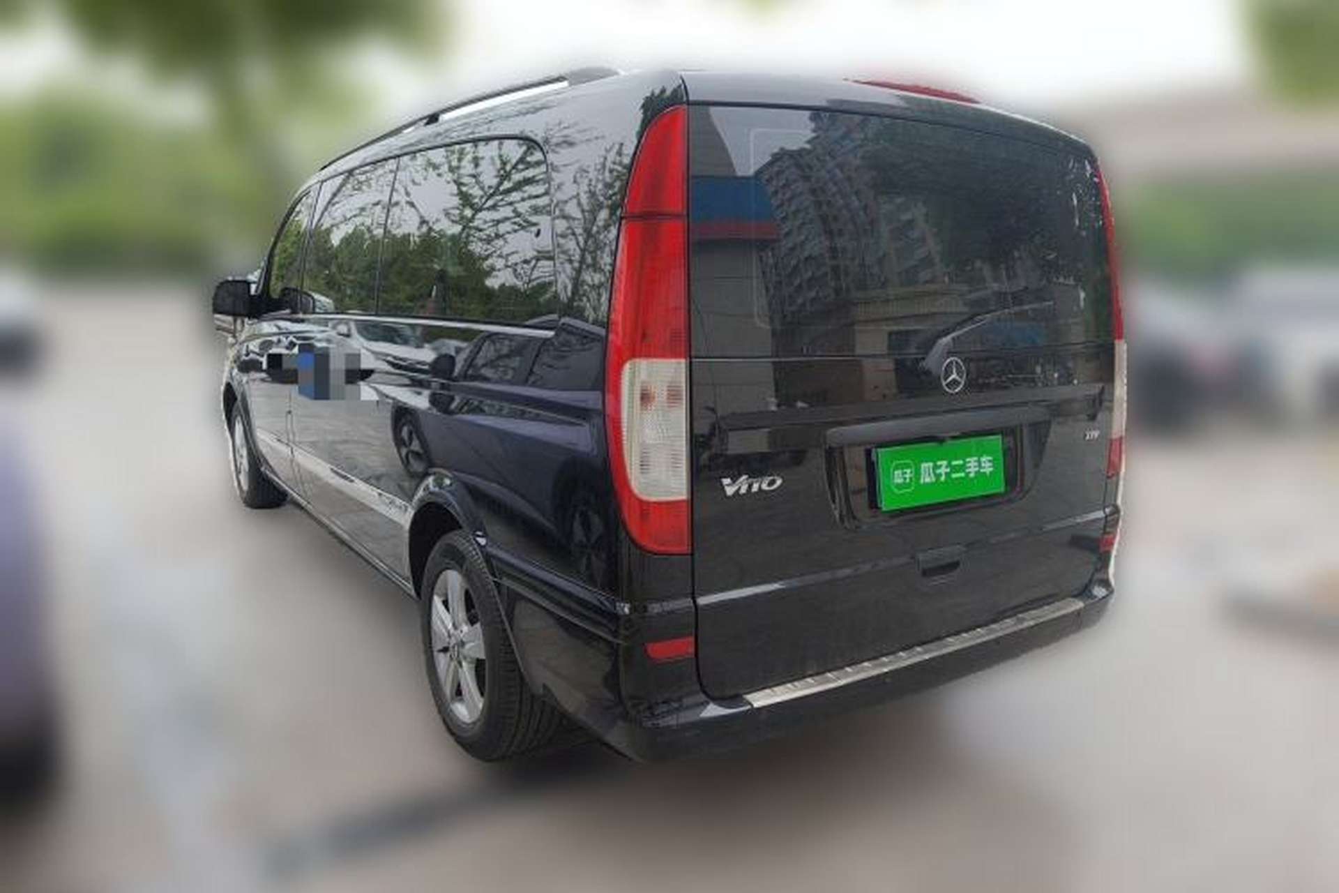 Used Mercedes-Benz Vito 2011 2.5L 7-seater executive version Rear Left 45 Deg