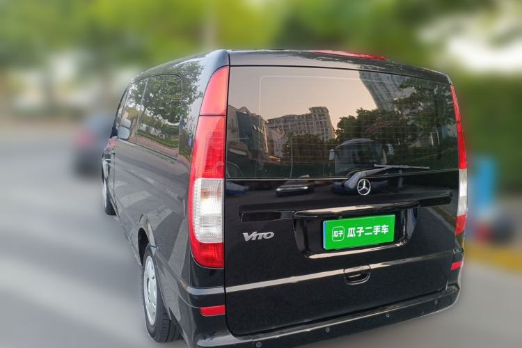 Used Mercedes-Benz Vito 2011 2.5L 7-seater executive version Rear Left 45 Deg